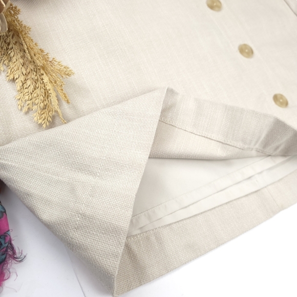 New Ann Taylor Elegant Cream Button Skirt Sz 14 - Picture 3 of 9